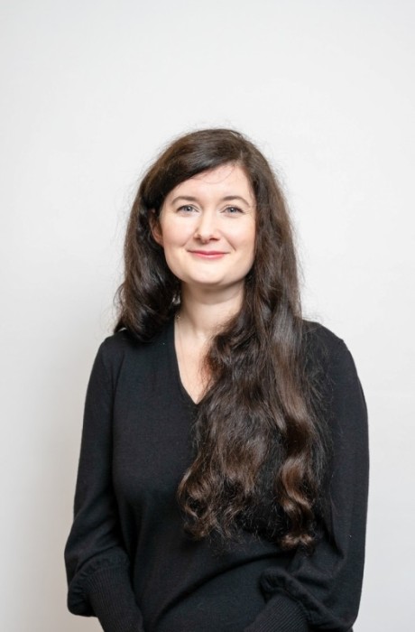 Dr Samantha Castillo